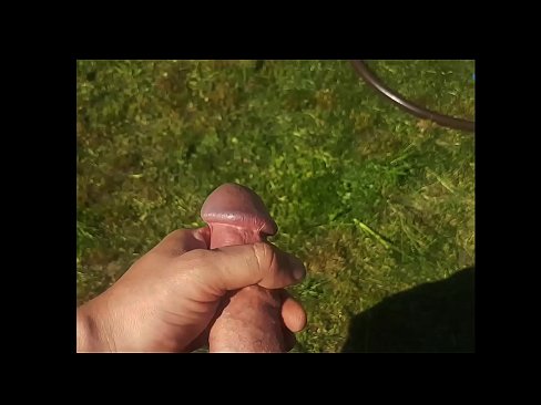 ❤️ Hottie beroa bere pussy arrosa izorratu egiten du eta udako lorategi batean squirt batekin esperma egiten du ️ Izorratu bideoa  %eu.mypornpics.ruan ❌️❤