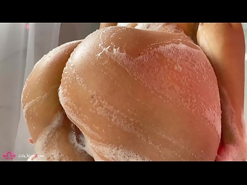 ❤️ Brunette pussy bibragailuarekin masturbatzen du dutxan orgasmo bizia lortzeko ️ Izorratu bideoa %eu.mypornpics.ruan ❌️❤